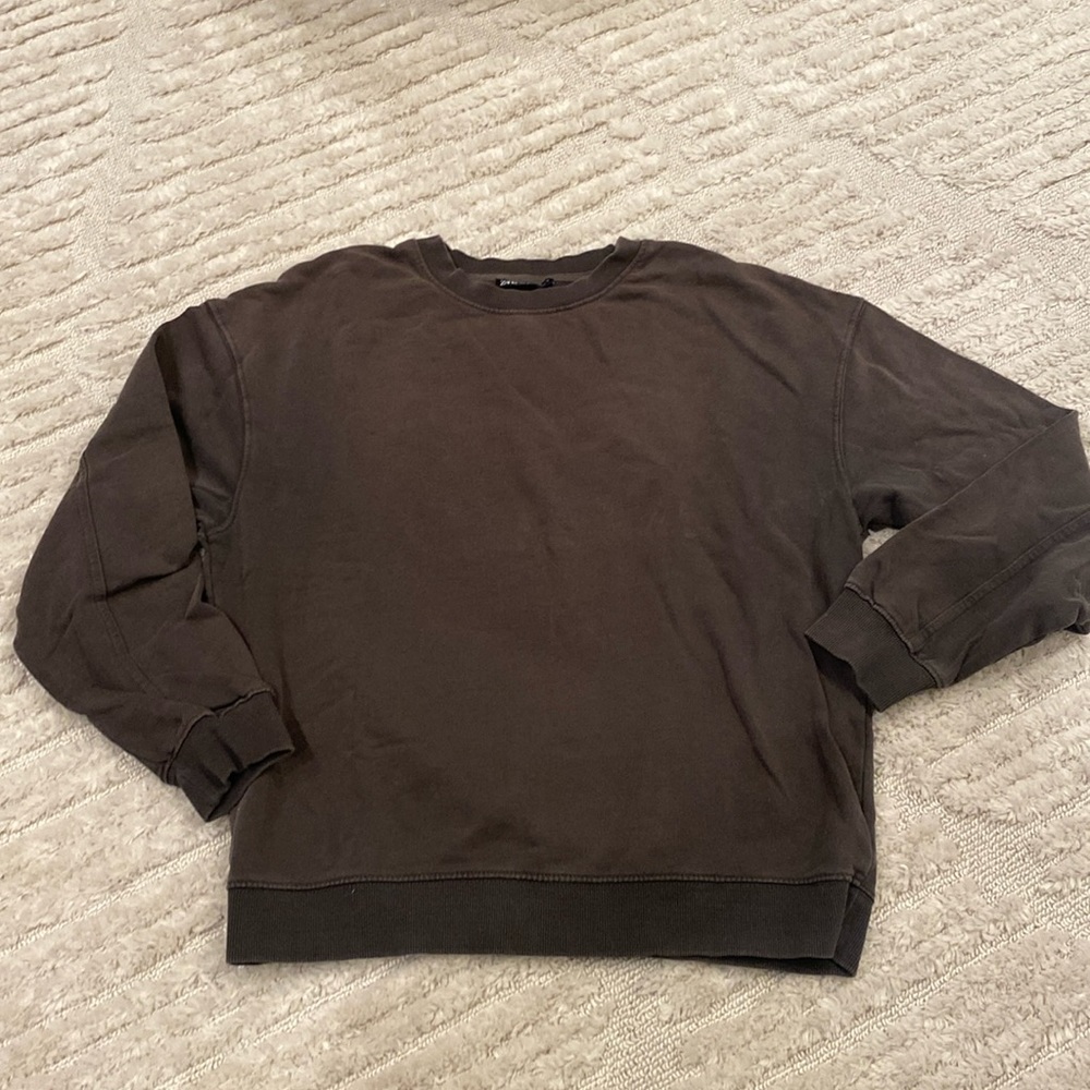⭐️ BOGO ⭐️ - Zara crew neck Sz S
